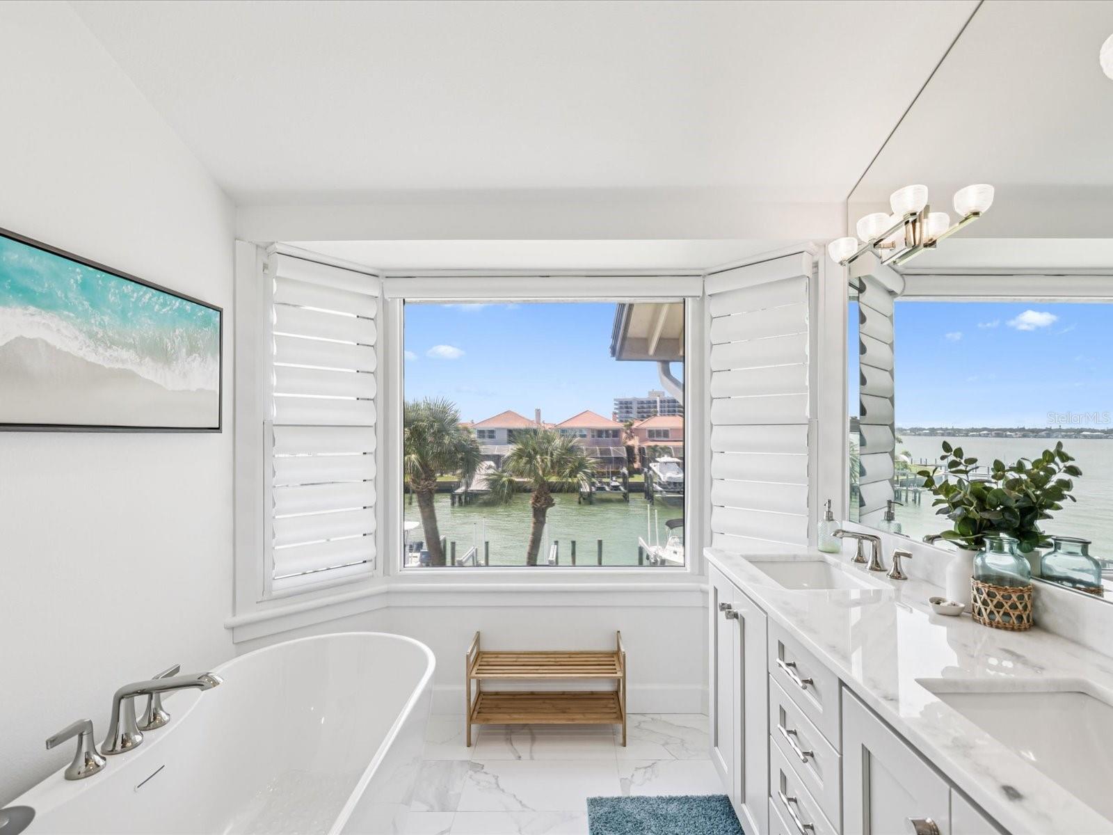 MARINA DEL REY AT SAND KEY - Residential