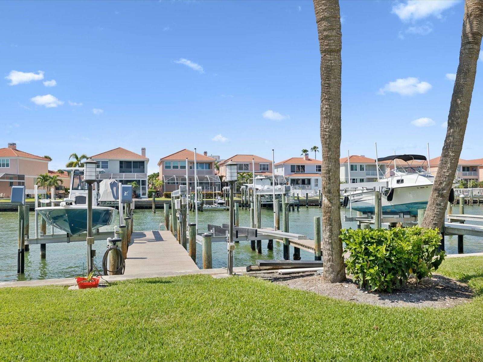 MARINA DEL REY AT SAND KEY - Residential