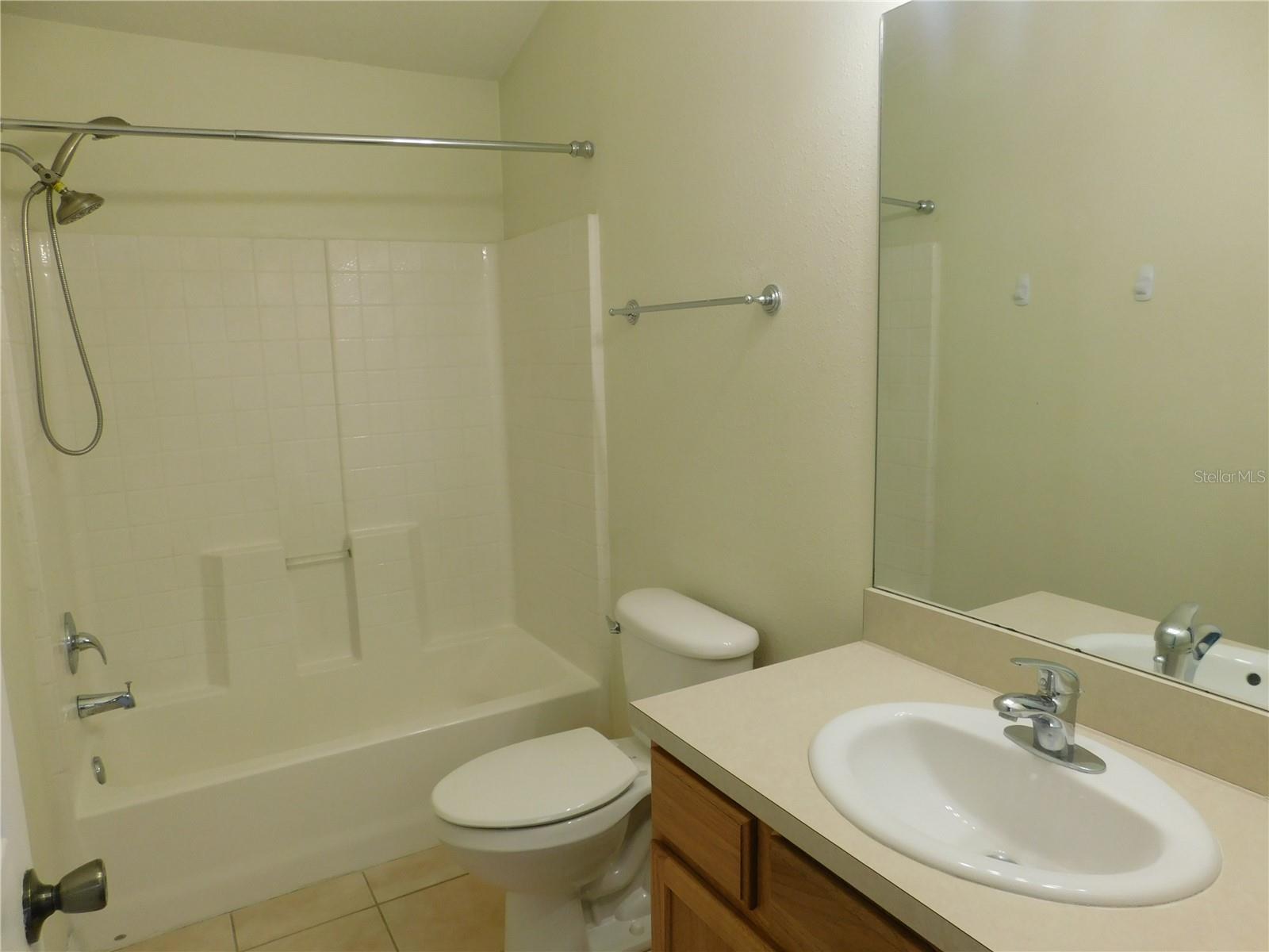 BAY BREEZE COVE - Residential