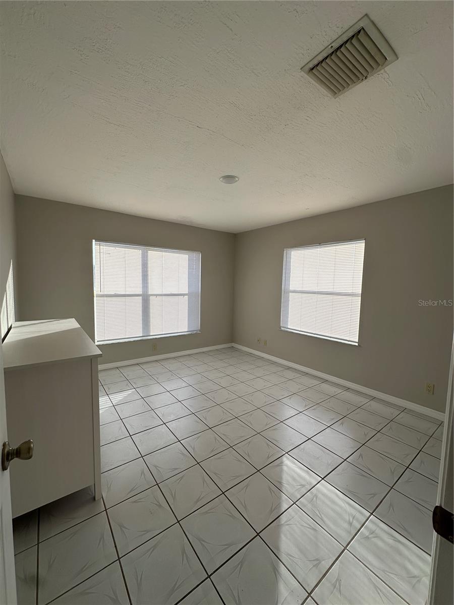 FLYING DUTCHMAN ESTATES - Residential