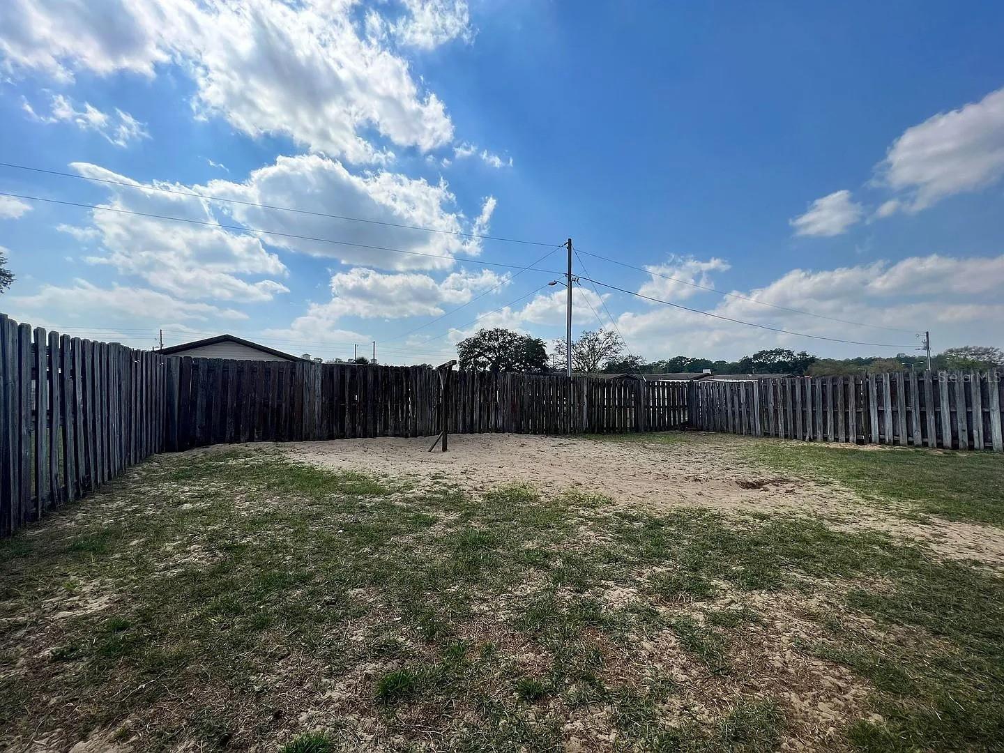 FLYING DUTCHMAN ESTATES - Residential