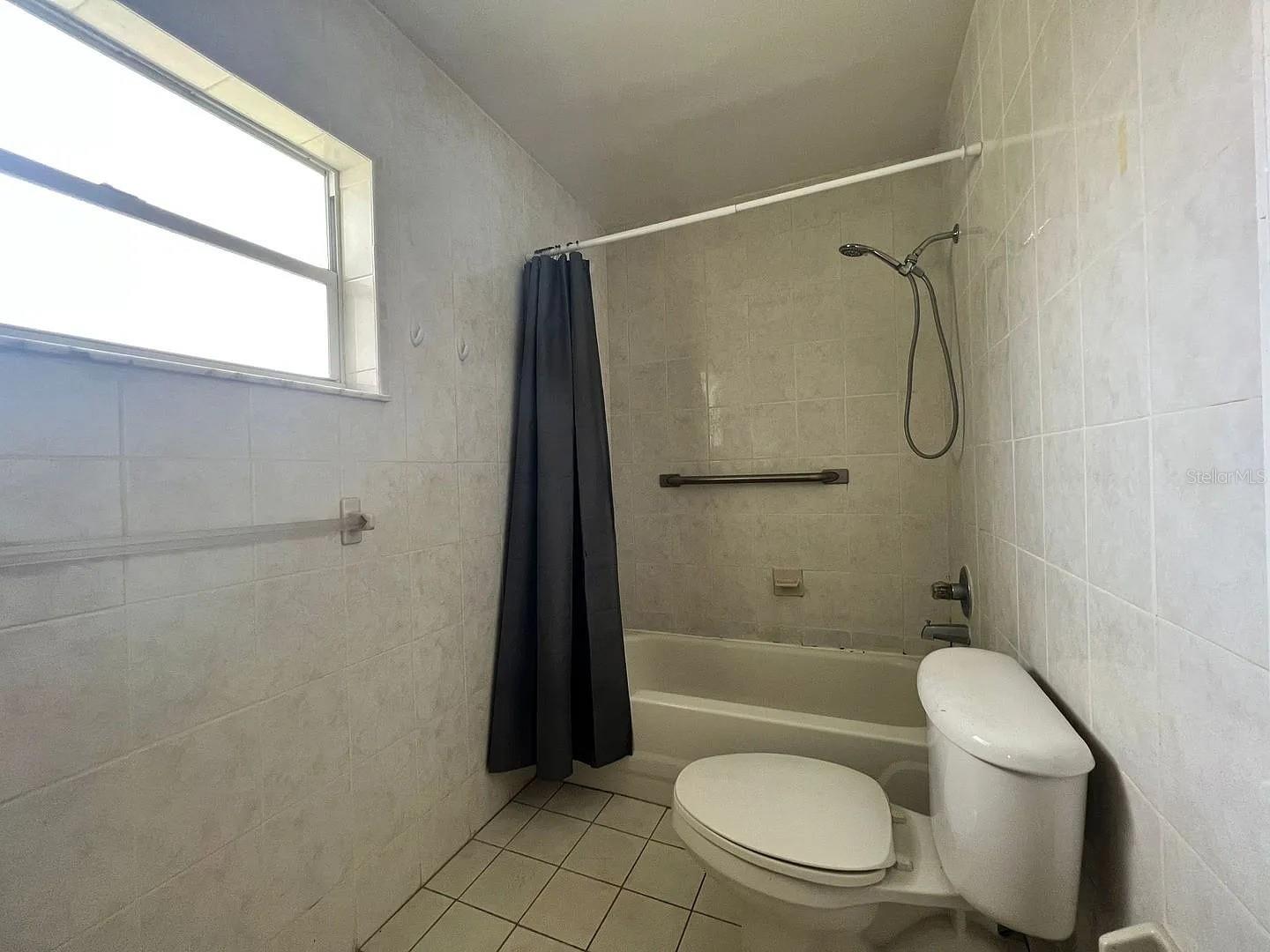 FLYING DUTCHMAN ESTATES - Residential