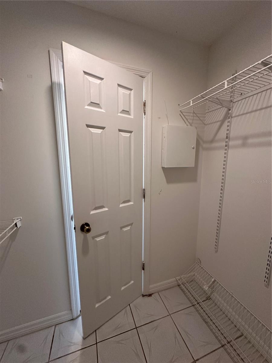 FLYING DUTCHMAN ESTATES - Residential