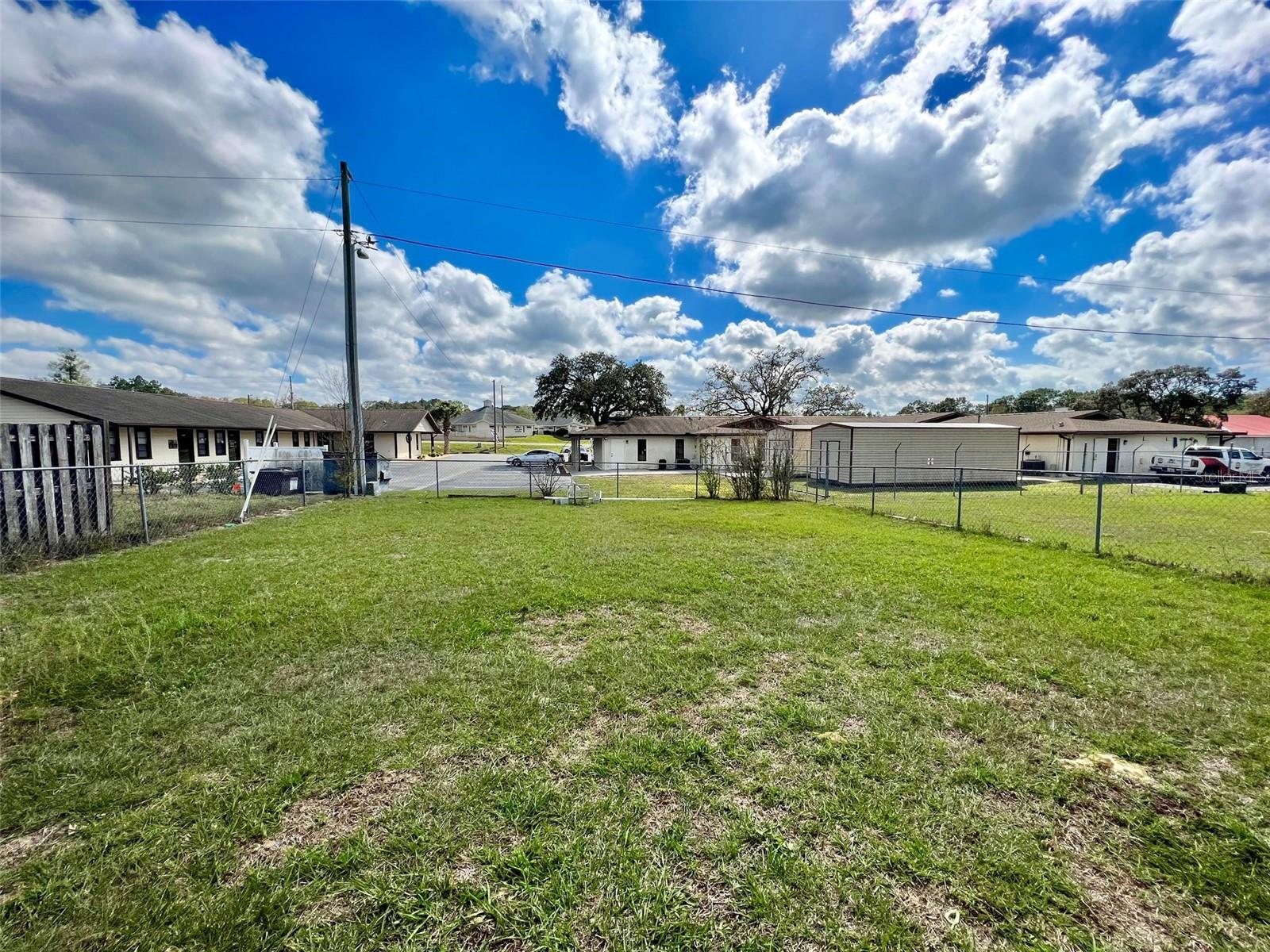 FLYING DUTCHMAN ESTATES - Residential