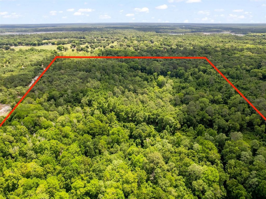 Photo of SE 182nd Avenue Rd, Ocklawaha, FL 32179 (MLS # G5080382)