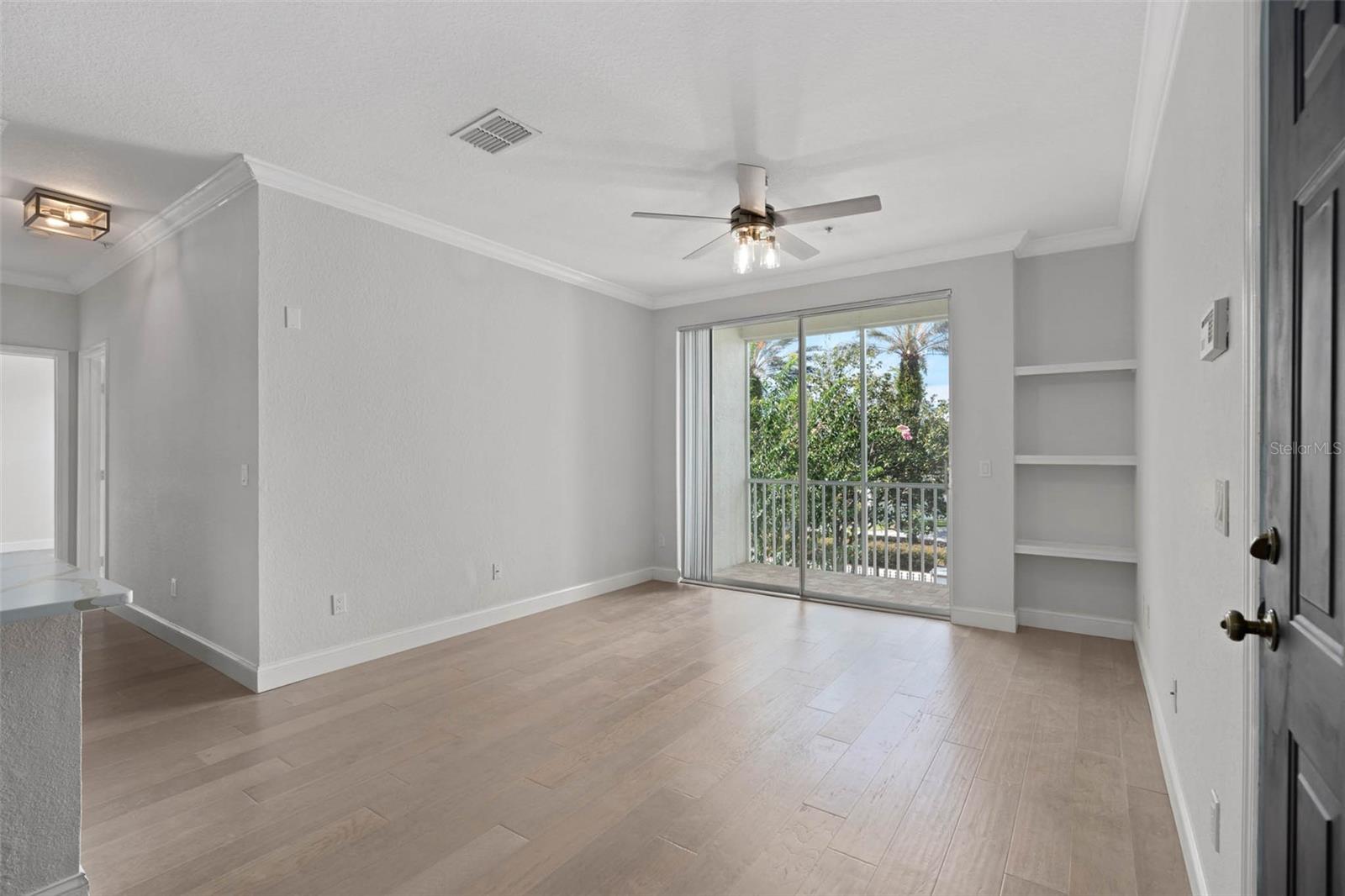 BELLA TERRA CONDOMINIUM - Residential Lease