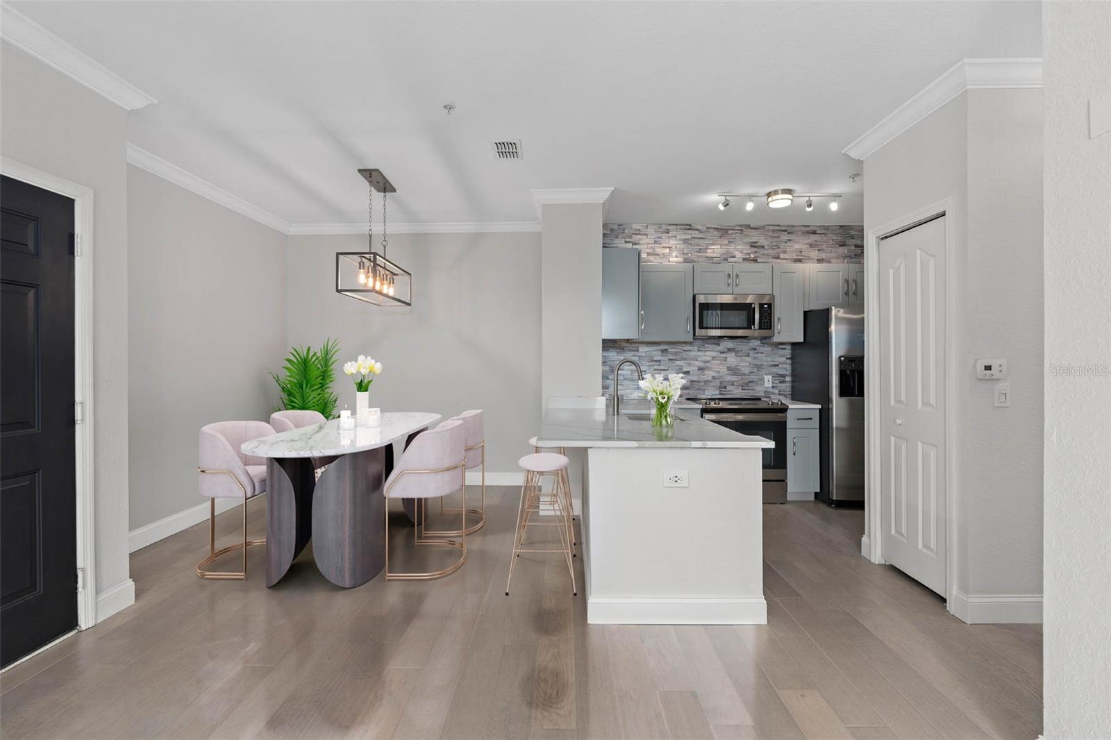 BELLA TERRA CONDOMINIUM - Residential Lease