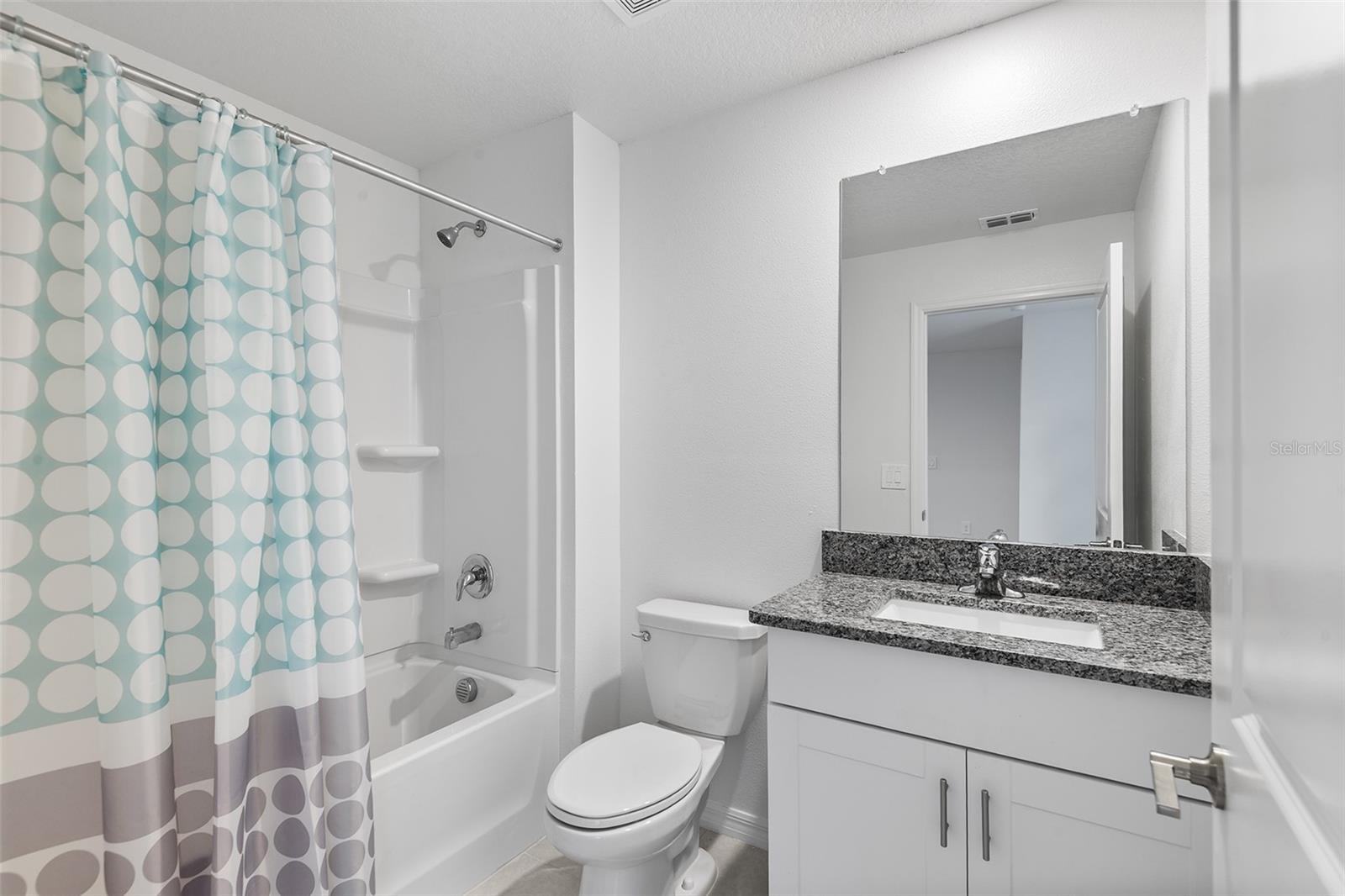 ANGELINE - Residential Lease