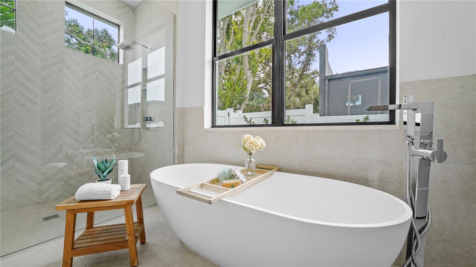 HARTLAND PARK - Residential