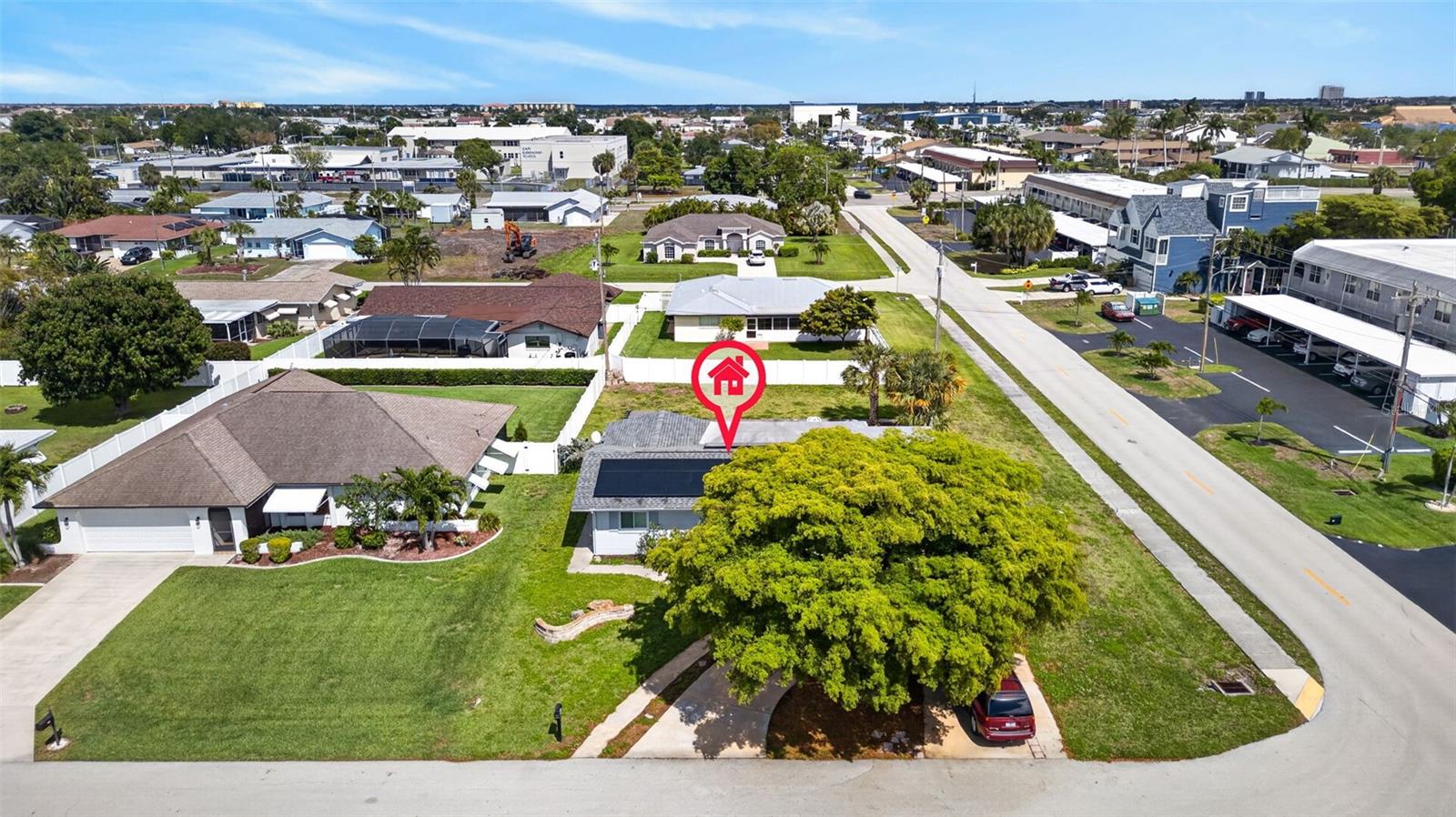 CAPE CORAL - Residential