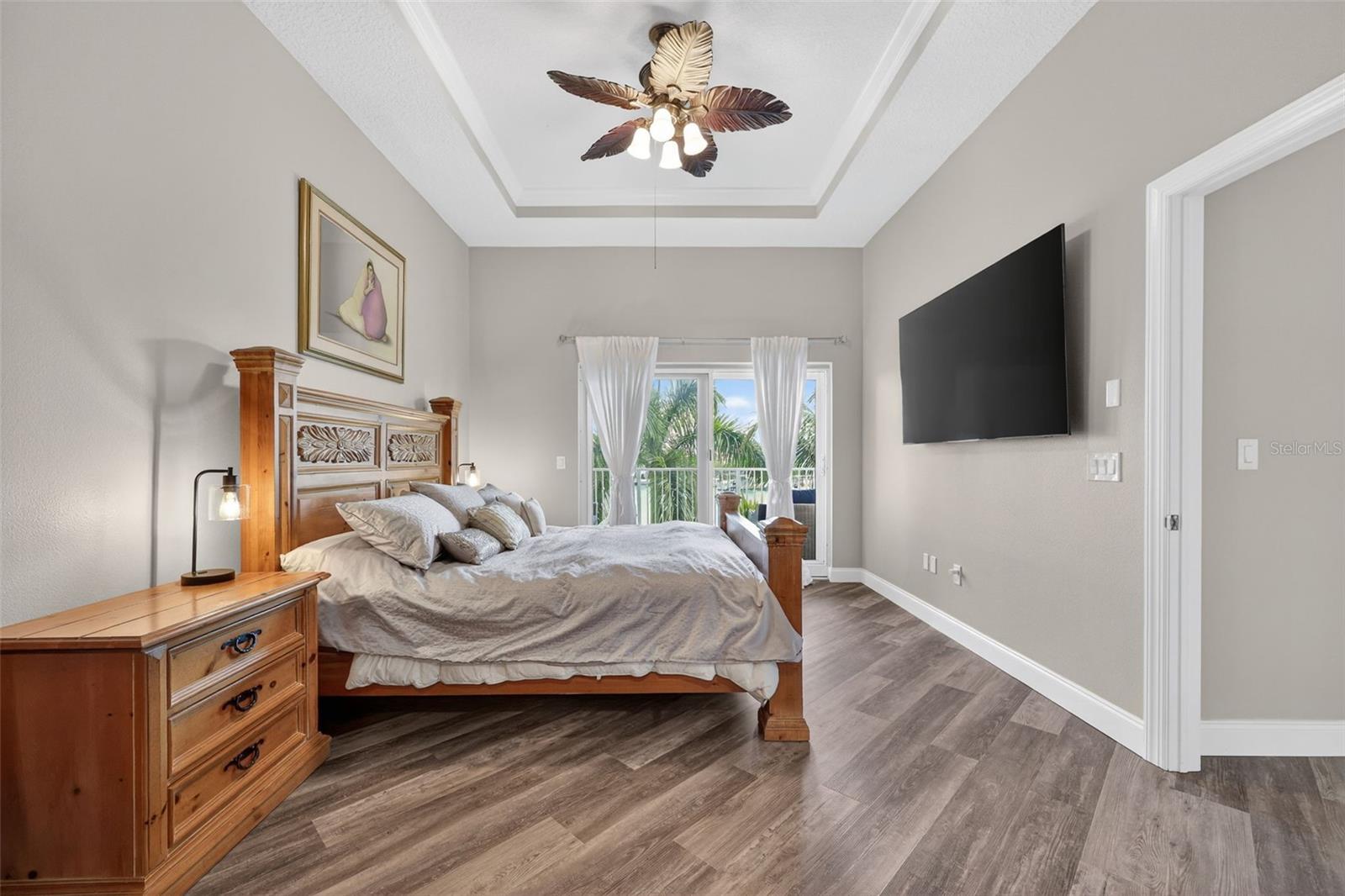 BRIGHTWATER POINT CONDO - Residential