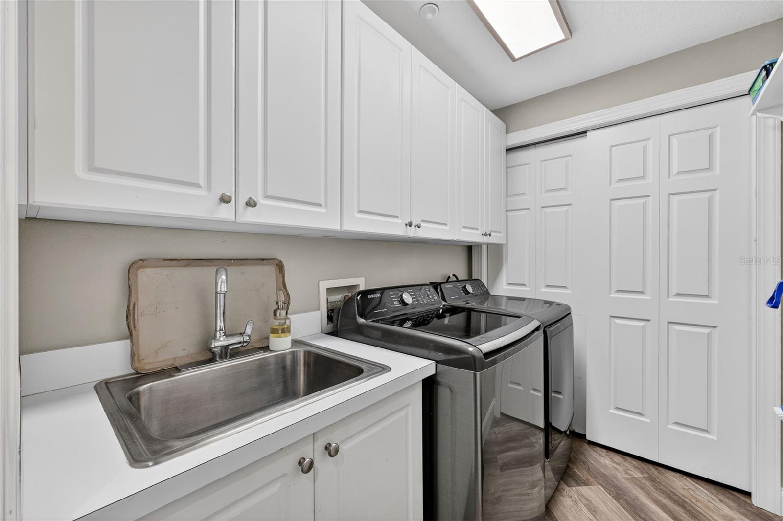 BRIGHTWATER POINT CONDO - Residential