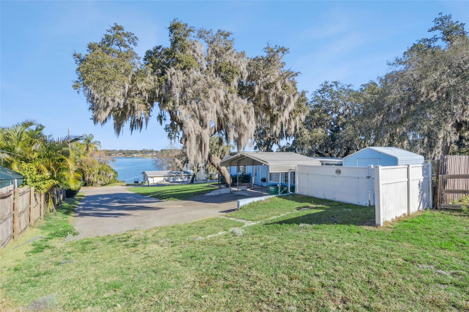 ALPINE TERRACE - Residential
