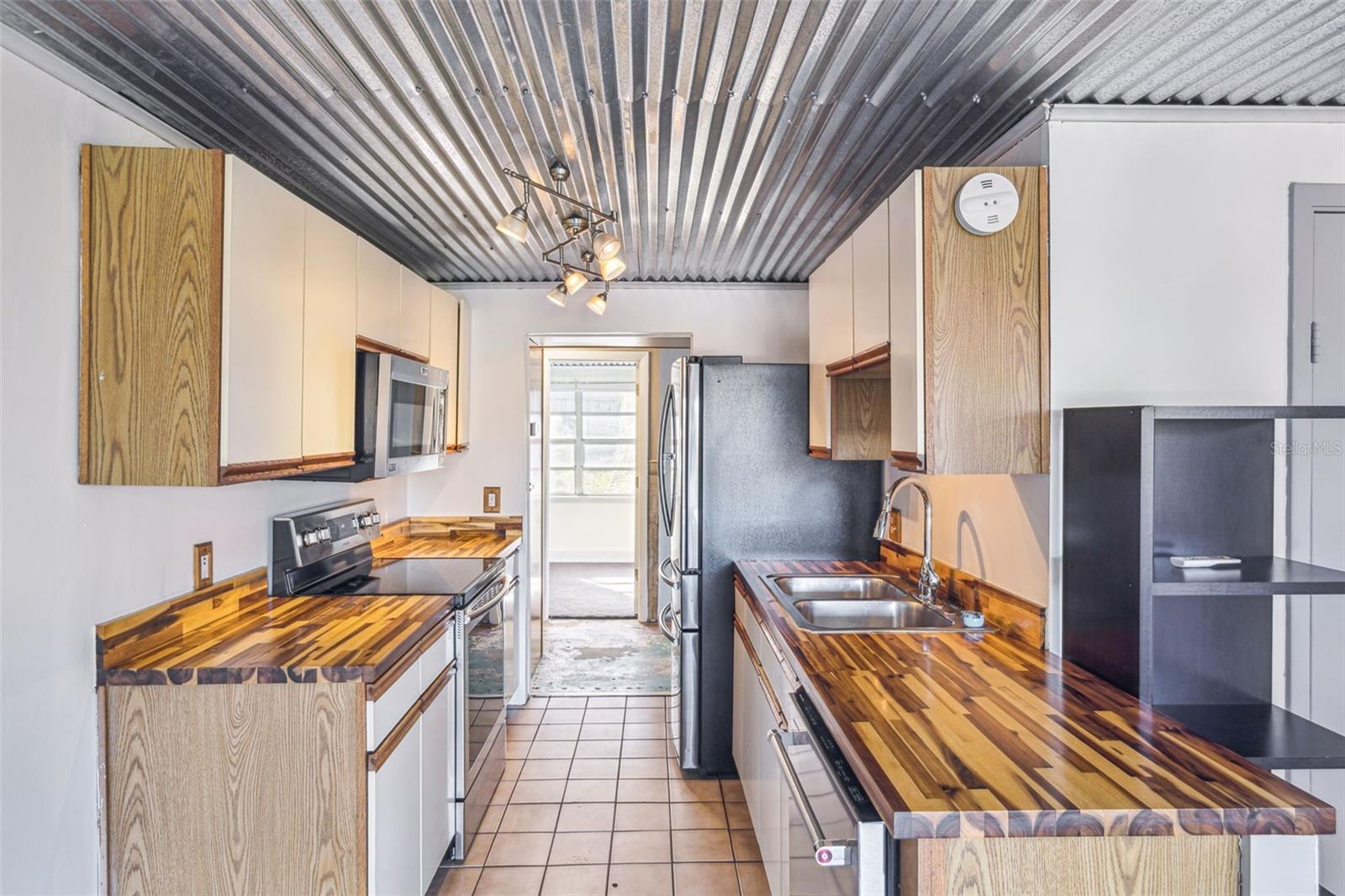 ALPINE TERRACE - Residential