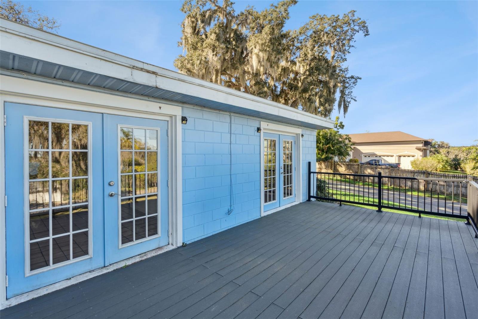 ALPINE TERRACE - Residential