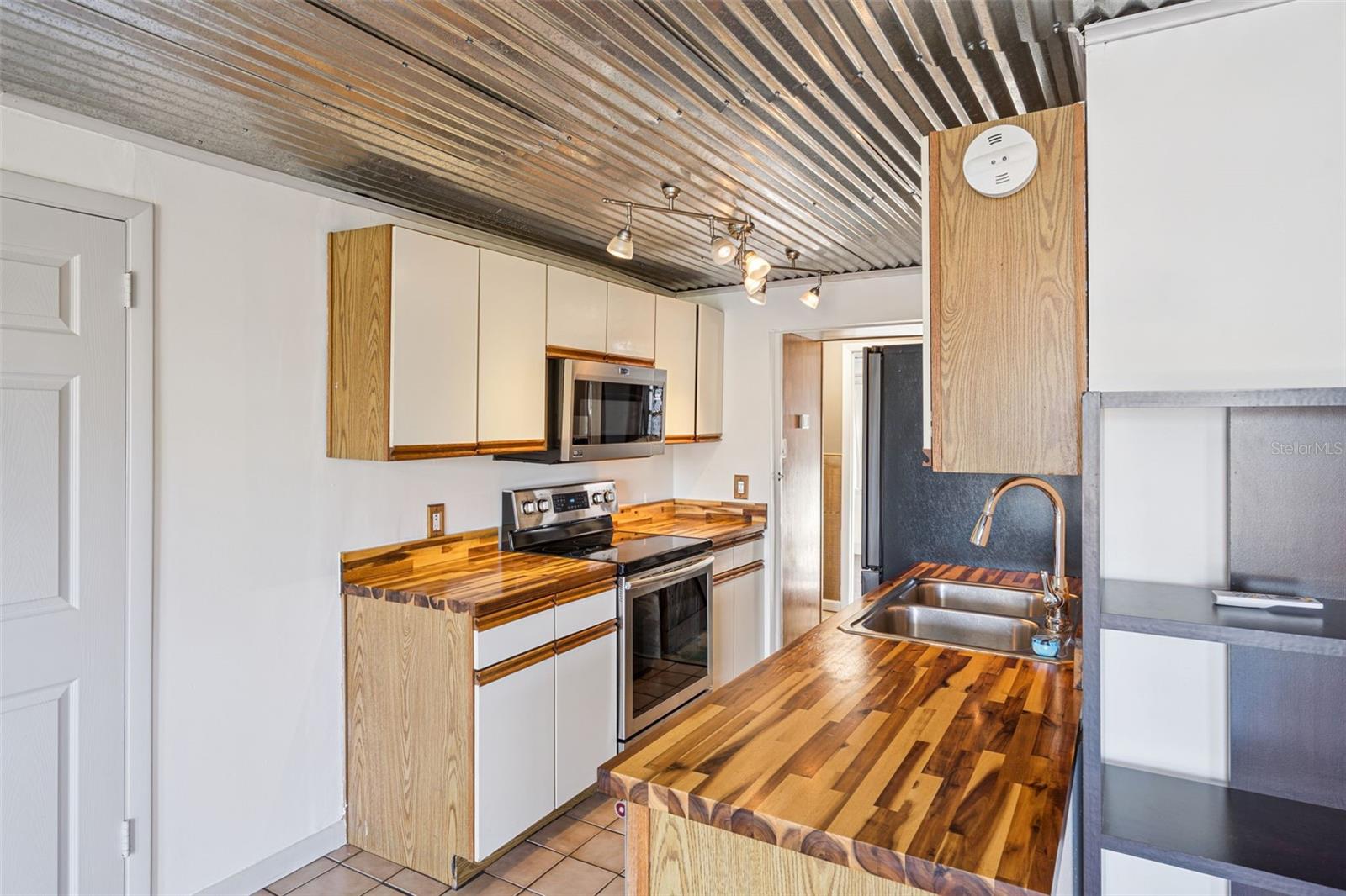 ALPINE TERRACE - Residential