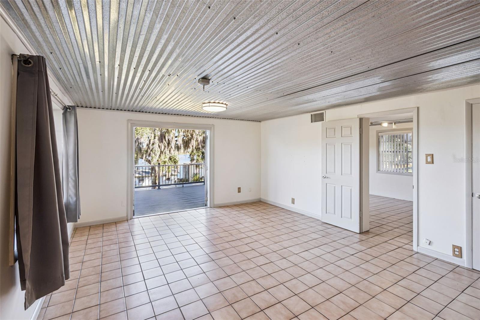 ALPINE TERRACE - Residential