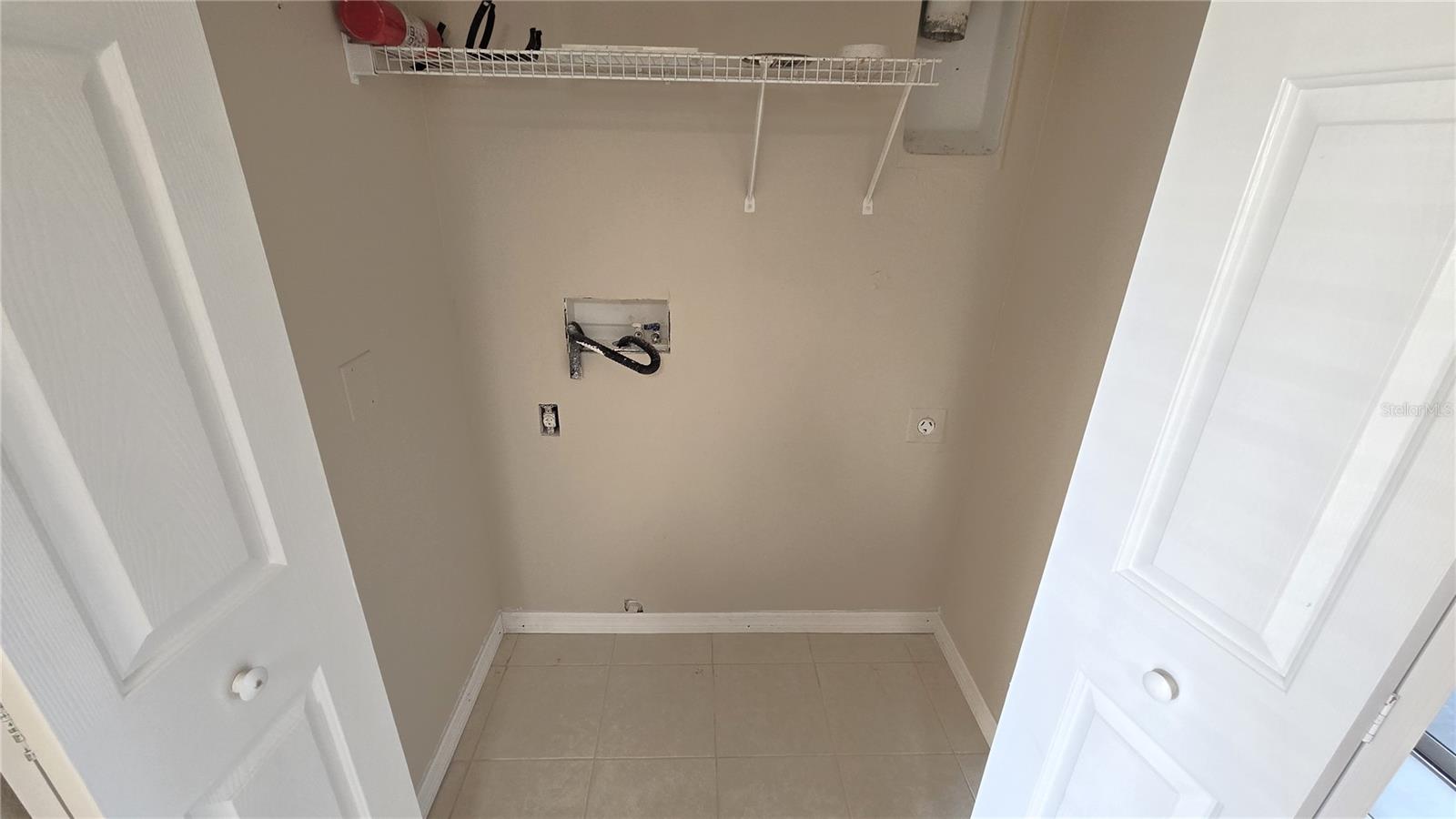 MEADOW POINTE PRCL 16 UNIT 3A - Residential Lease