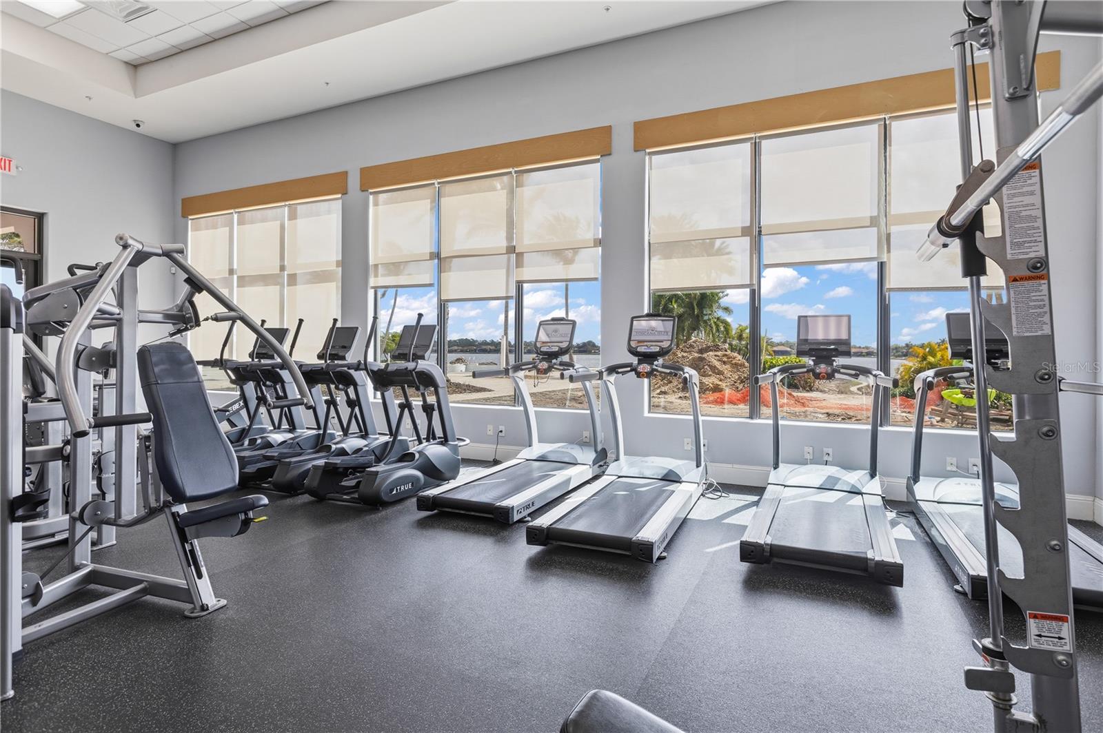 TOSCANA ISLES PH 6 UN 2 - Residential