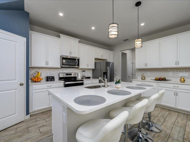4272 CLOUD HOPPER WAY