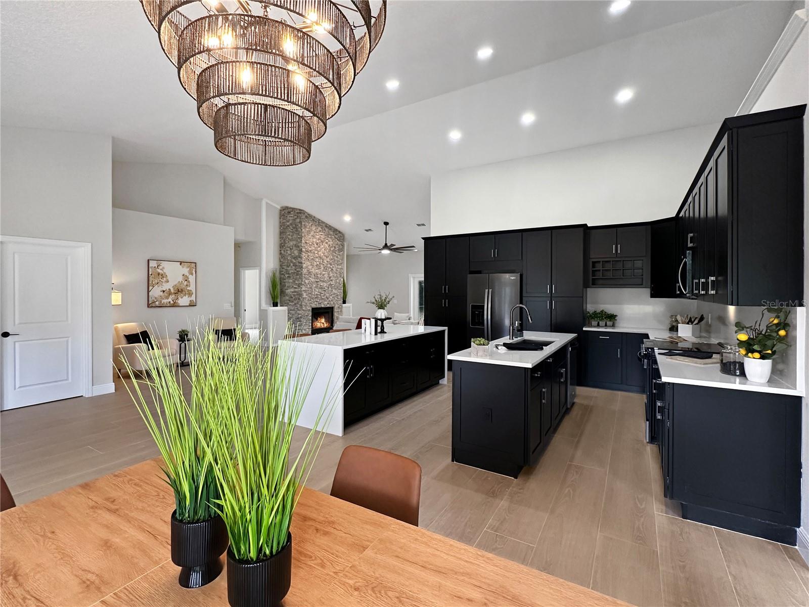 RIVER CREST - Residential