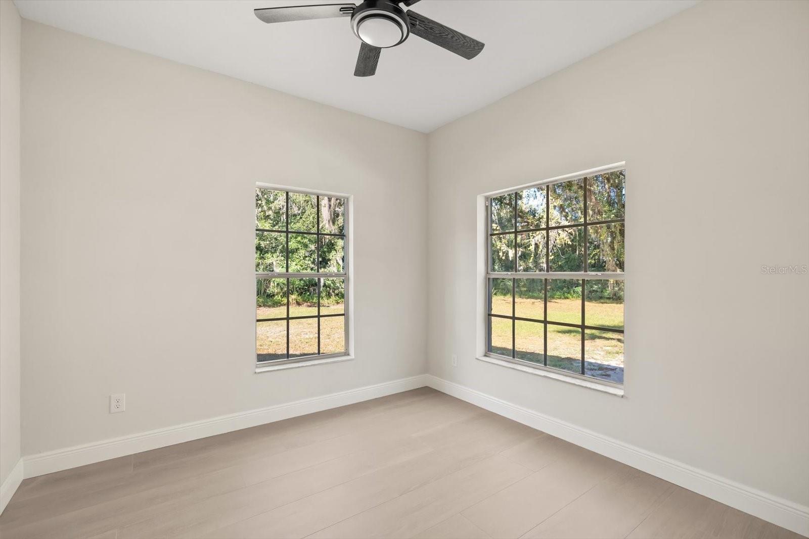 RIVER CREST - Residential