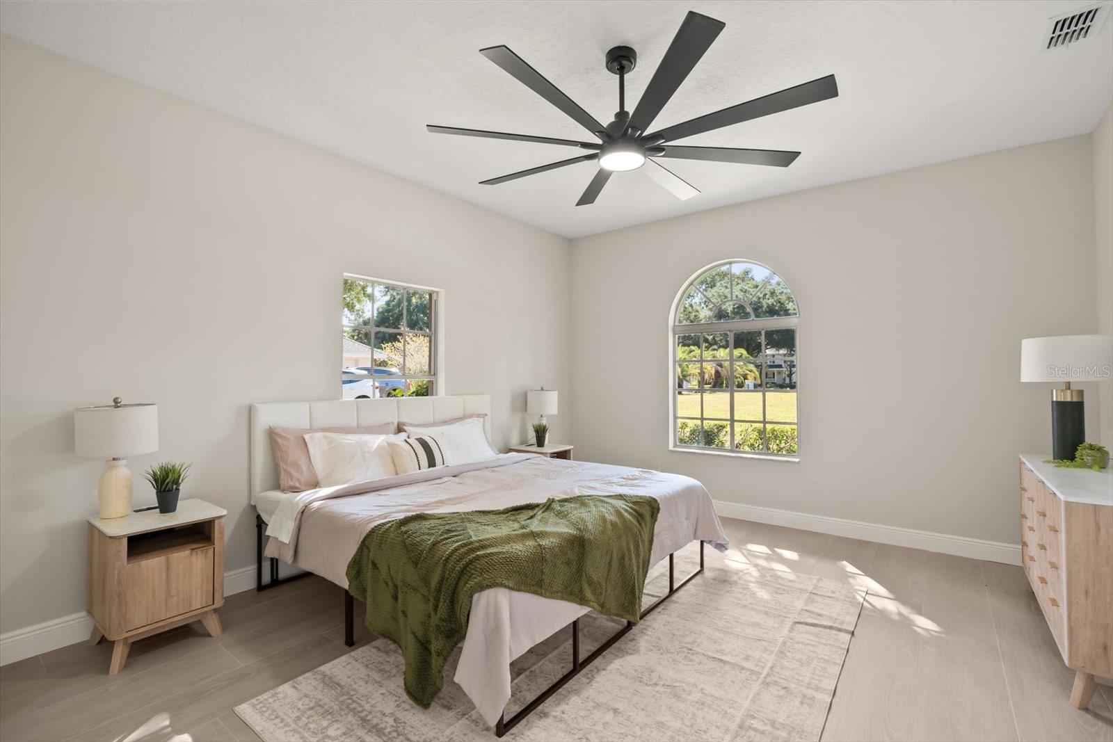 RIVER CREST - Residential