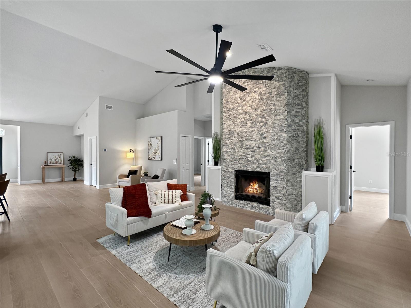 RIVER CREST - Residential