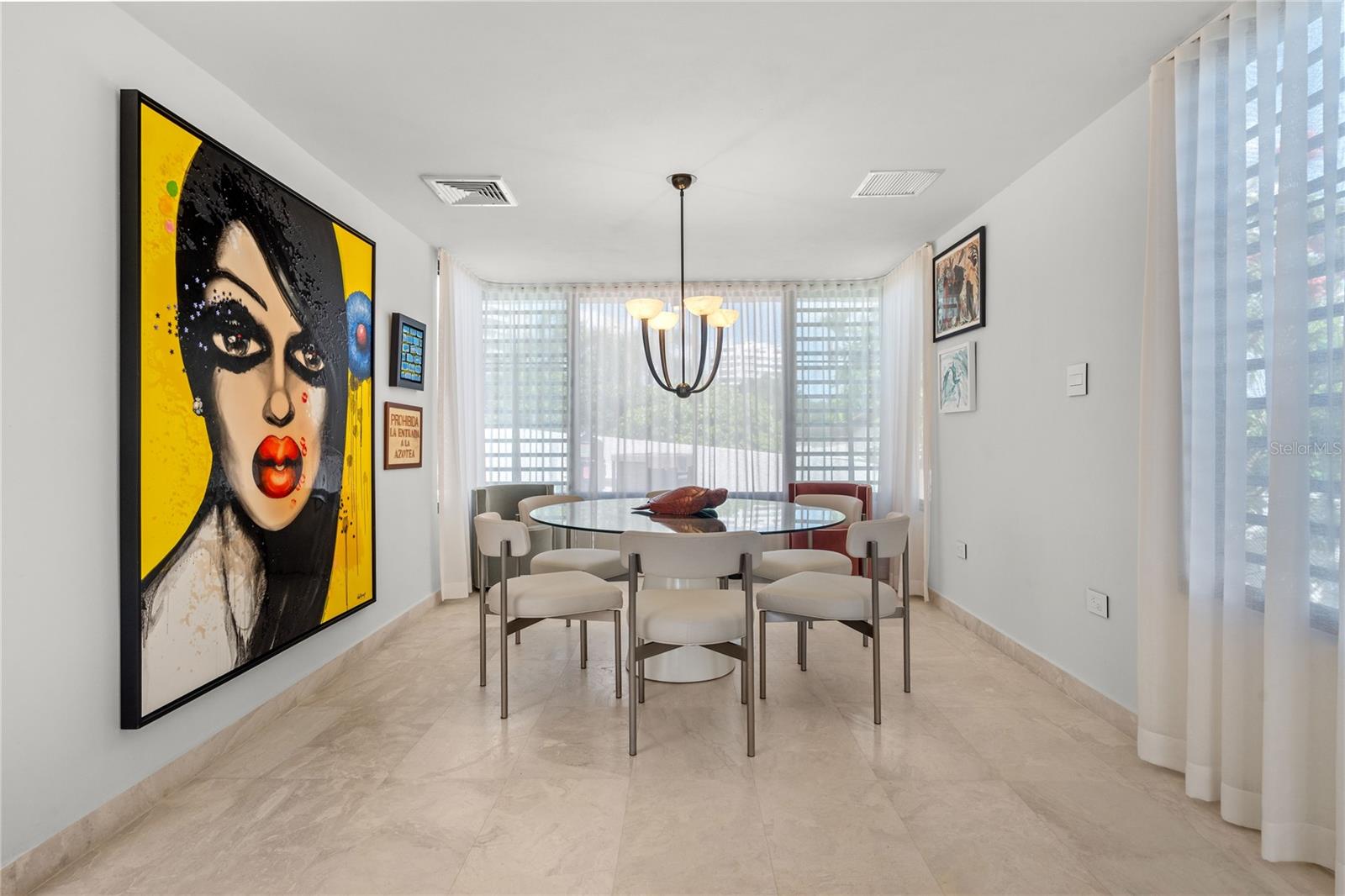 LA COLINA - Residential