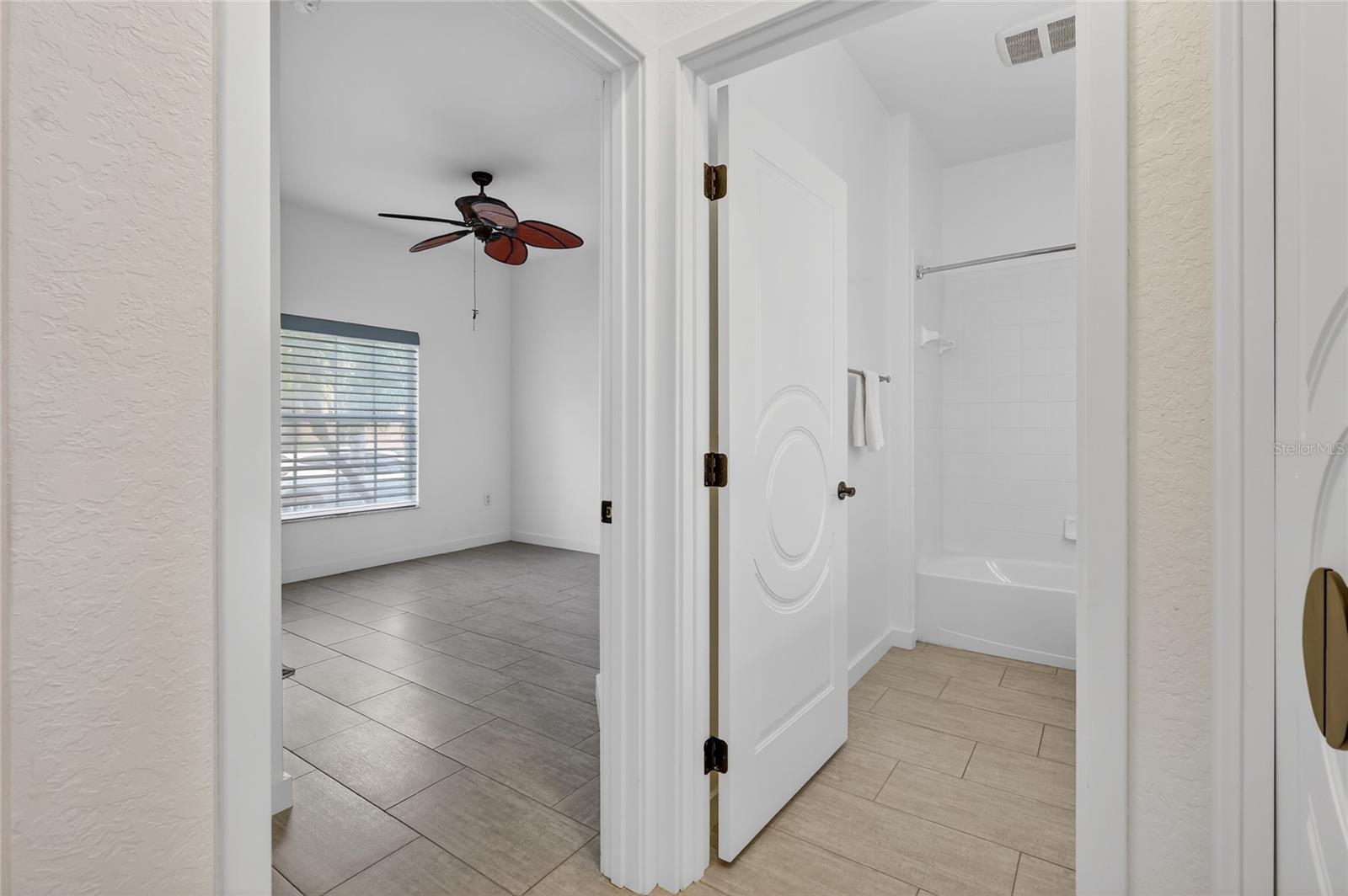 LAKE ASHTON GOLF CLUB PH 02 - Residential