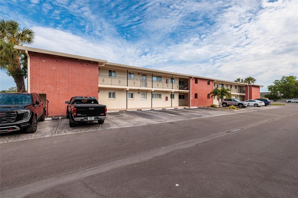 Photo of 4550 Overlook Drive NE #154, St Petersburg, FL 33703 (MLS # TB8502042)