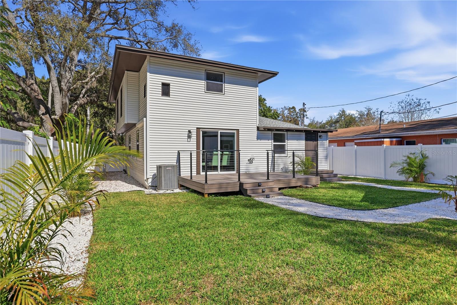 HIGHLAND PARK - Residential