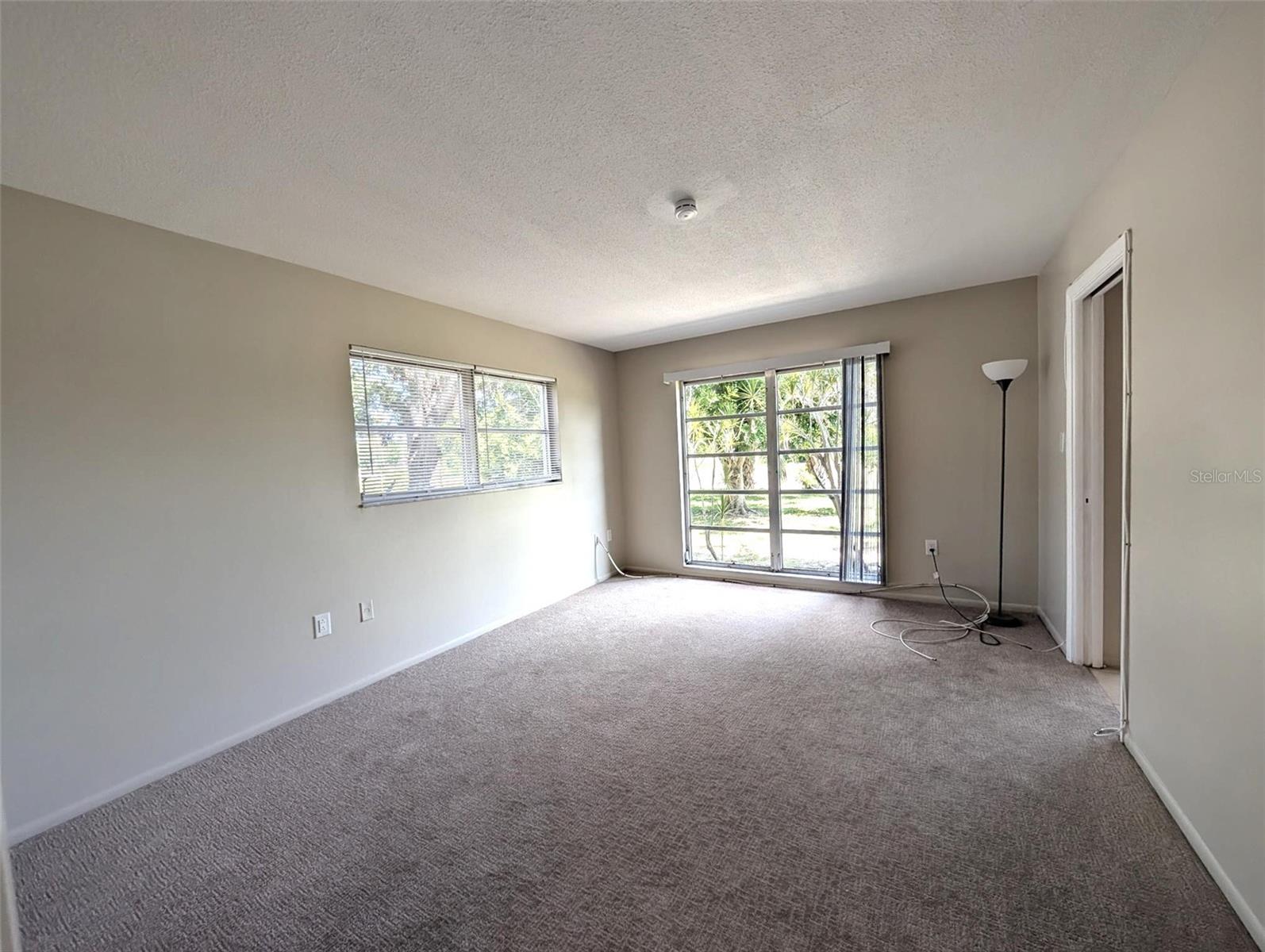 VILLAGE GREEN OF SARASOTA - Residential Lease
