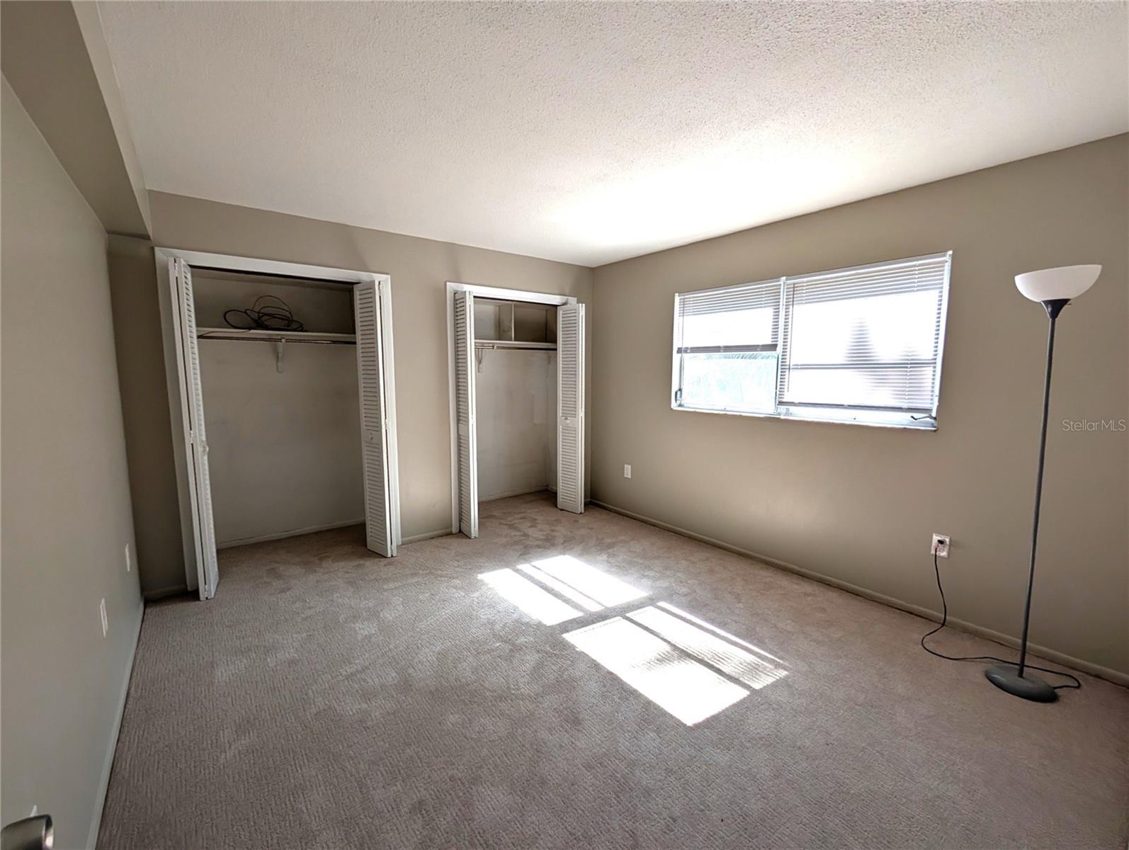 VILLAGE GREEN OF SARASOTA - Residential Lease