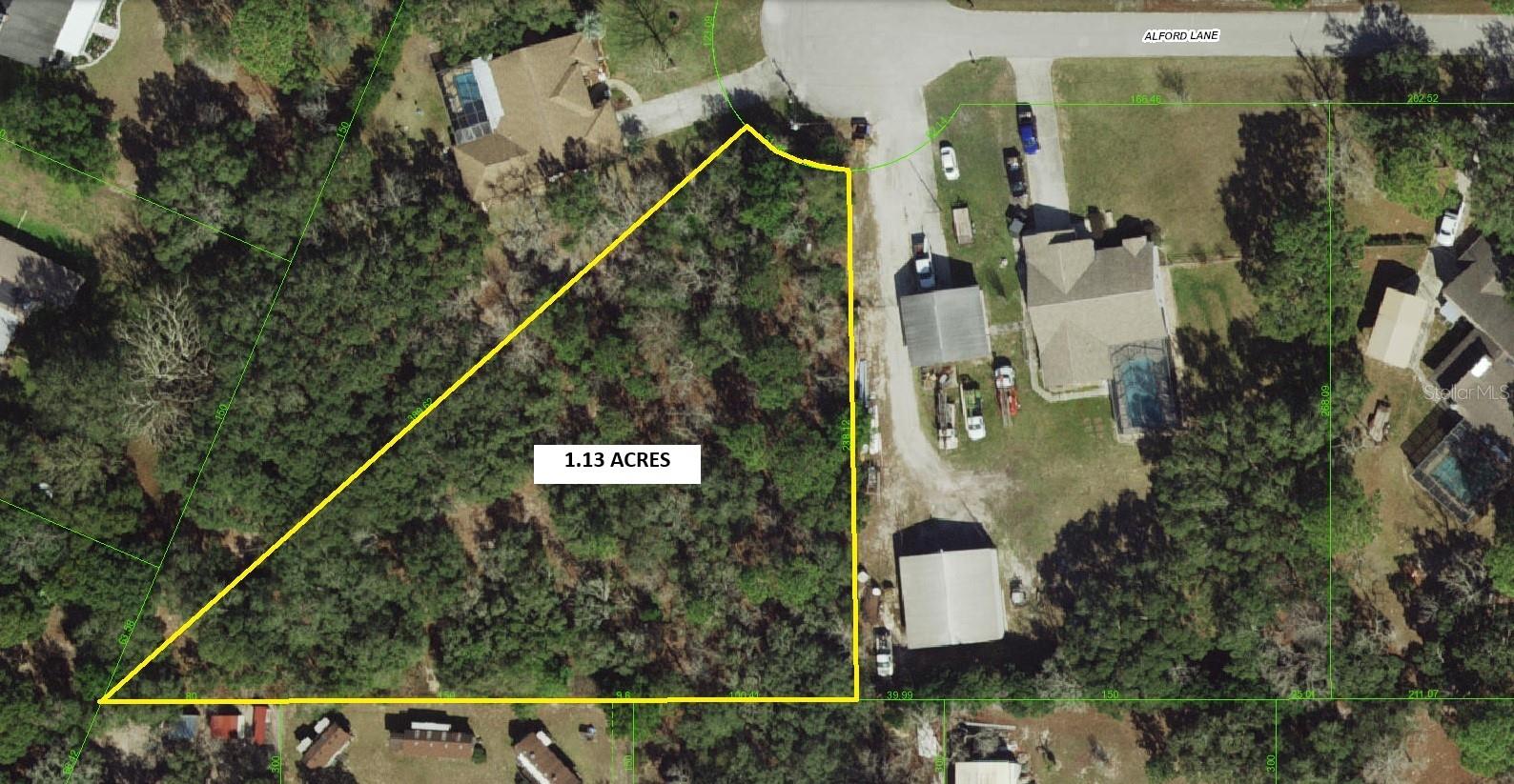 Call your builder and tell them you've found the perfect spot!! Custom build your dream home on this HIGH AND DRY 1.13 acre homesite quietly situated at the end of a paved, cul de sac, county street. Conveniently located only 3 minutes from restaurants an 8 minutes from grocery stores. Site offers a slightly hilly topography with no drainage or water issues. Only 10.1 miles to Hernando Beach and 7 miles to the Weeki Wachee nature preserve. Local hospital and local schools only 4 min away. Just minutes from the Suncoast Parkway offering a 37.4 mile commute to Tampa and Tampa International Airport. Neighboring properties feature custom built conventional homes. NO HOA FEES OR RULES, NO CDD FEES, and modest deed restrictions. Mobile homes are not allowed.
