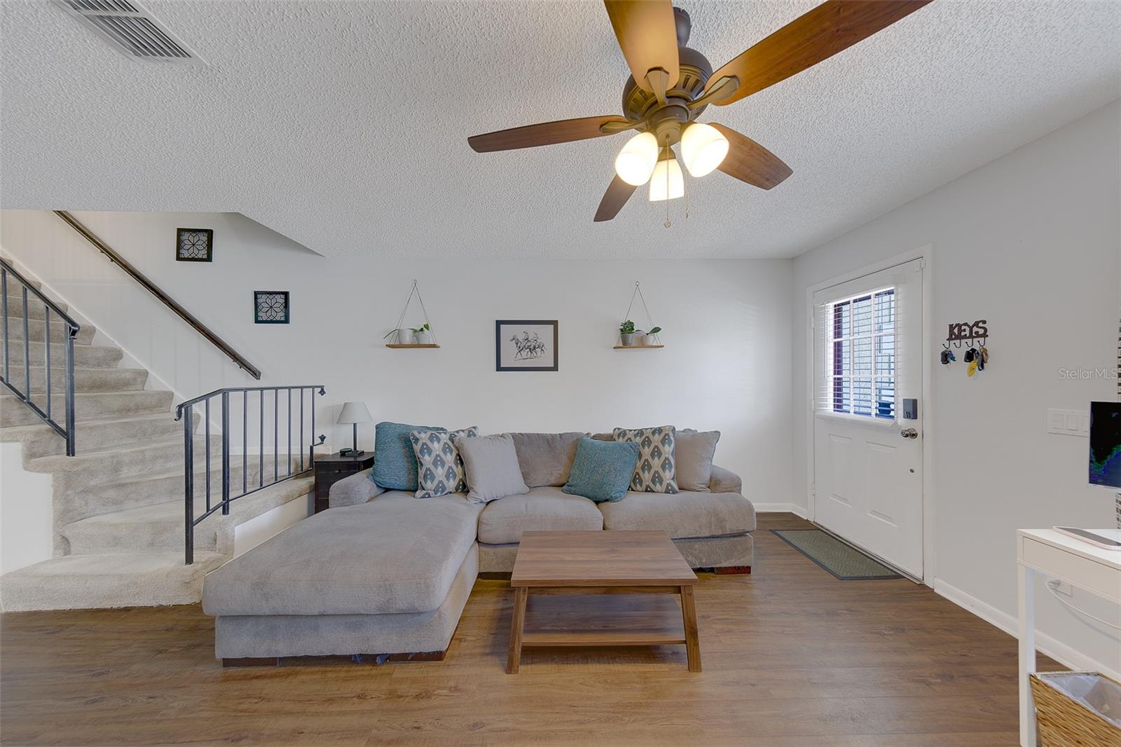 3315 W WYOMING CIRCLE 3315