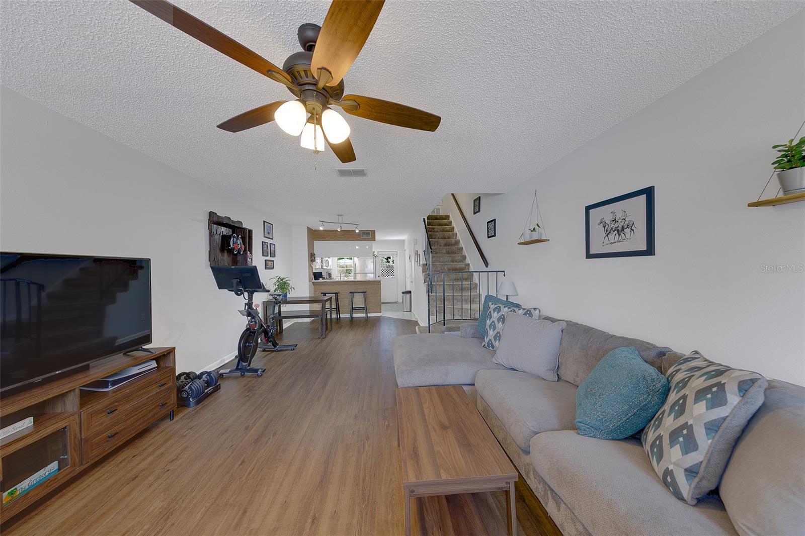 3315 W WYOMING CIRCLE 3315