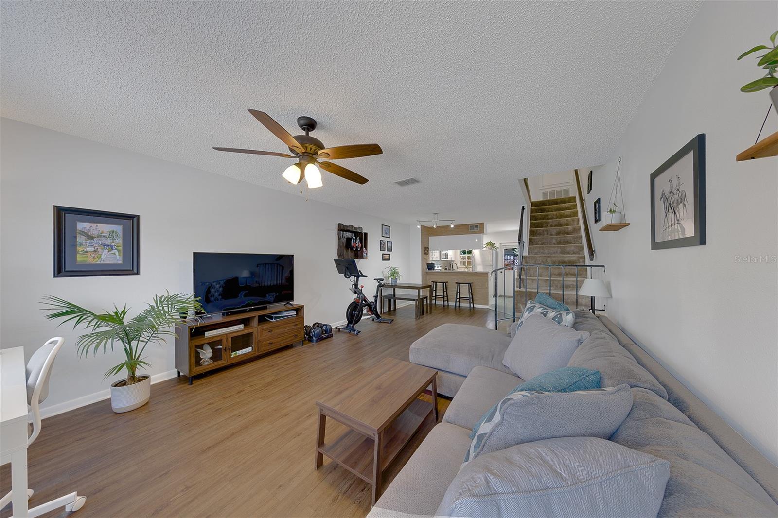 3315 W WYOMING CIRCLE 3315