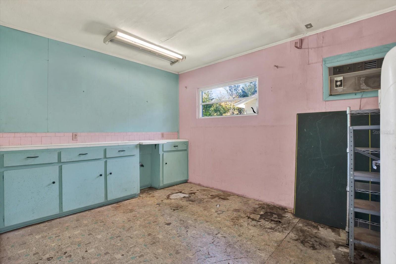 PLEASANT ESTATES FIRST ADD - Residential