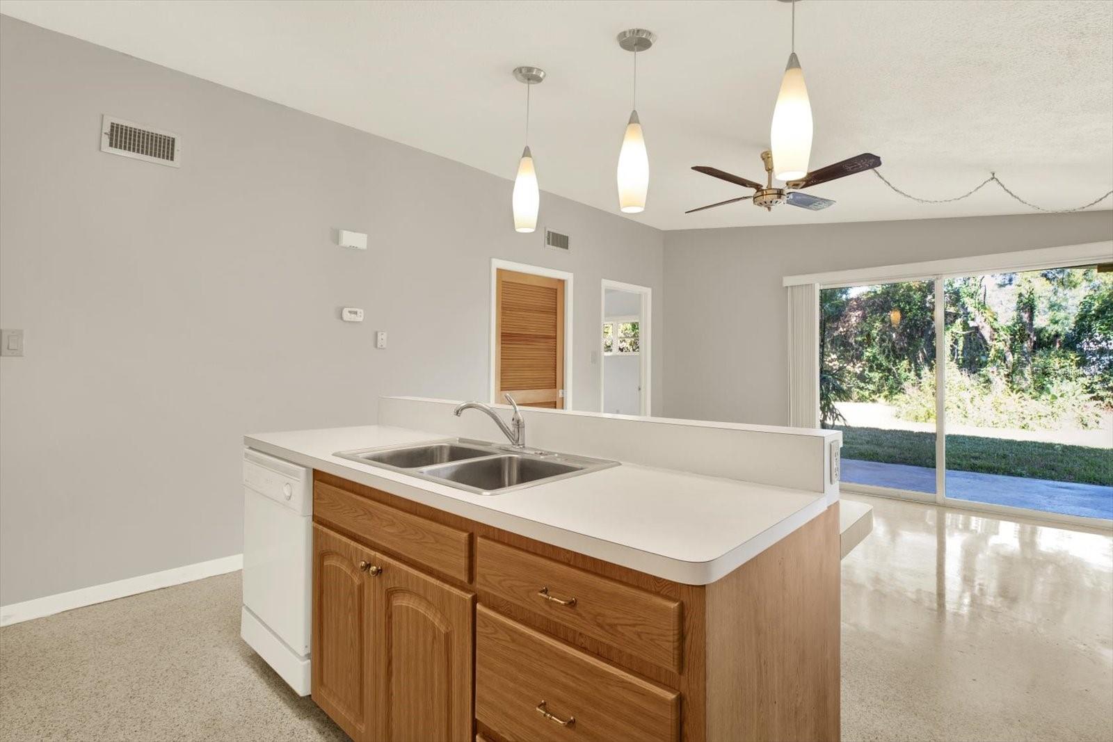 PLEASANT ESTATES FIRST ADD - Residential