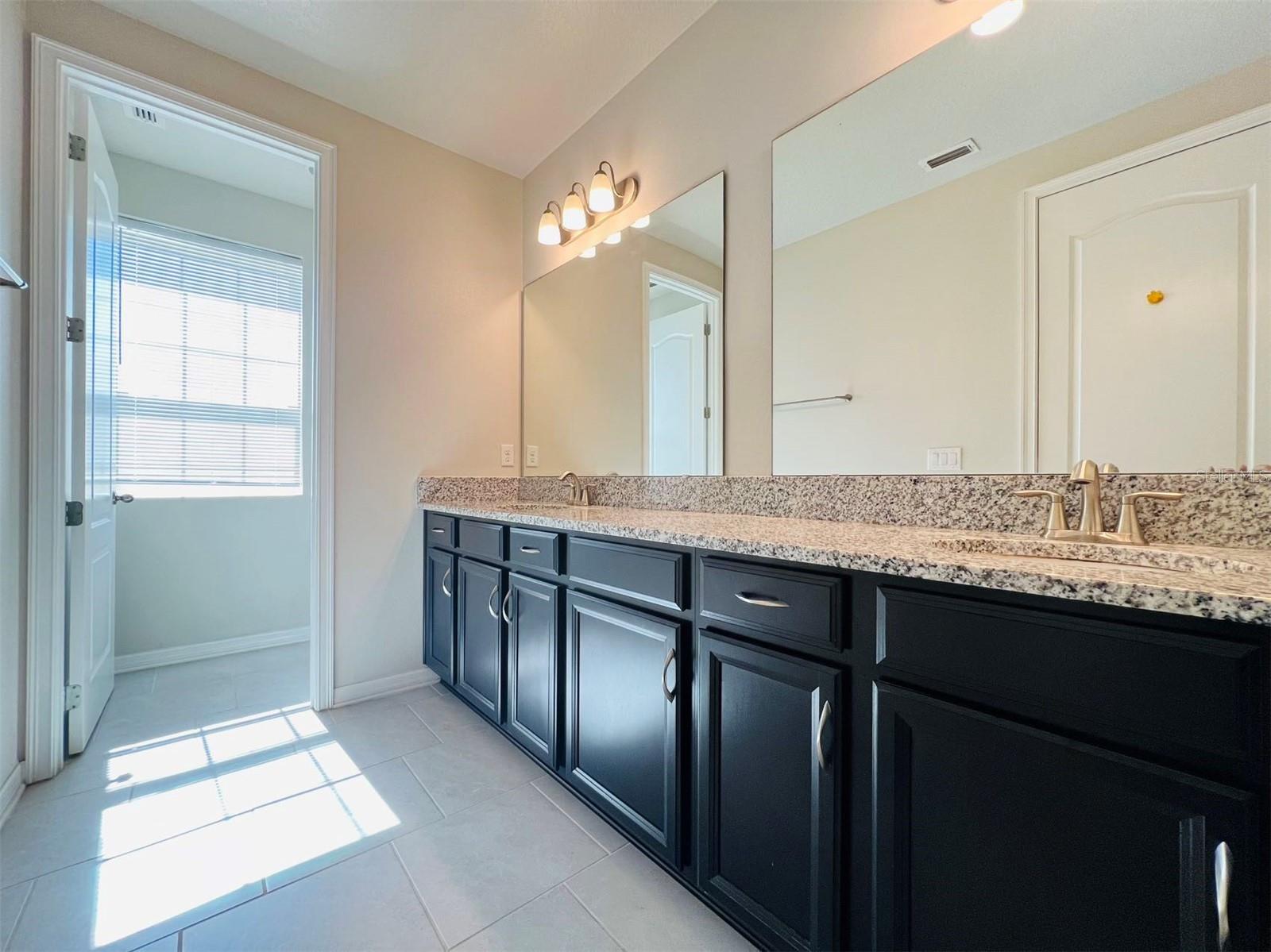 EAGLE CRK VILLAGE L PH 2 - Residential Lease