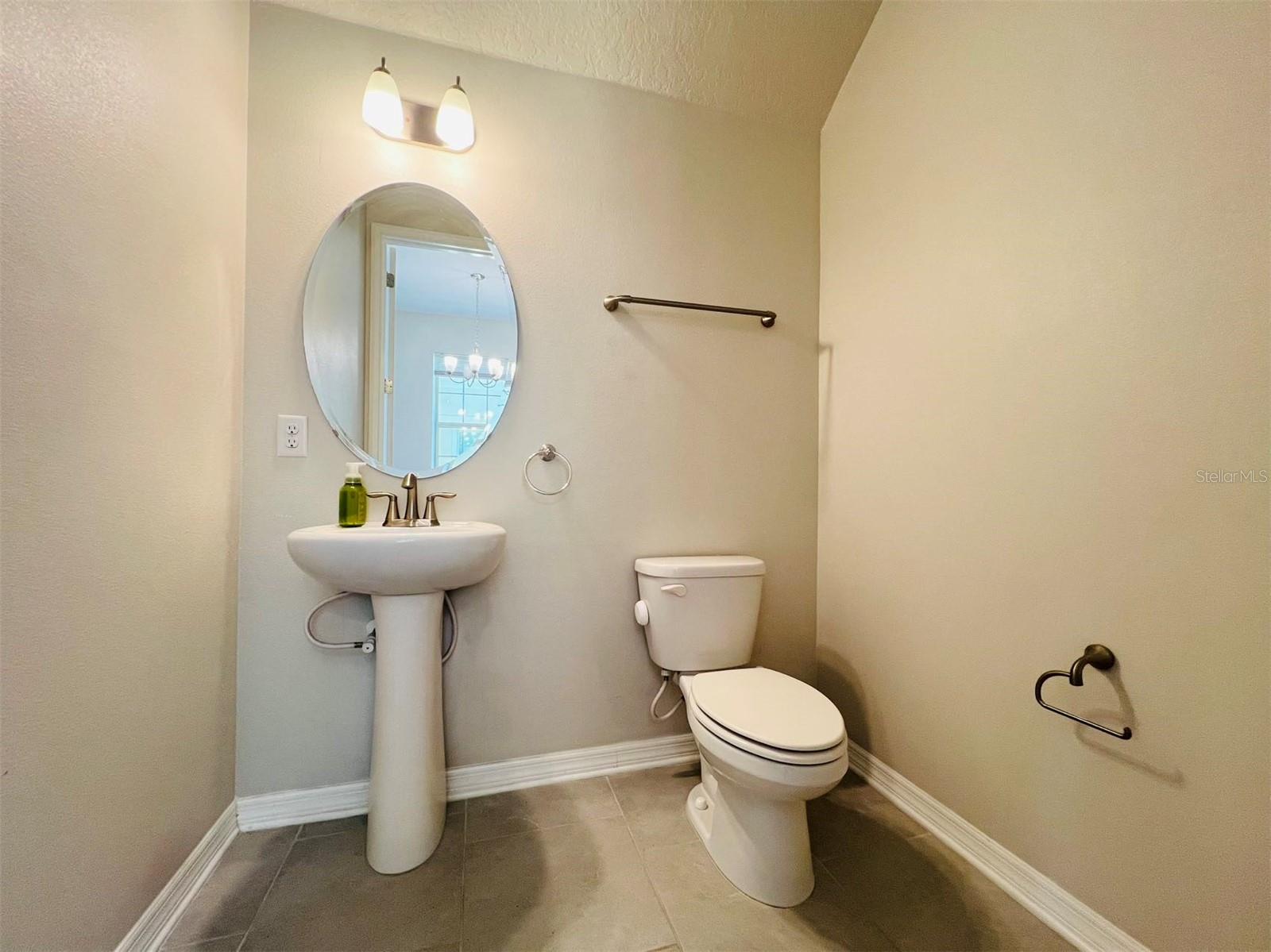 EAGLE CRK VILLAGE L PH 2 - Residential Lease