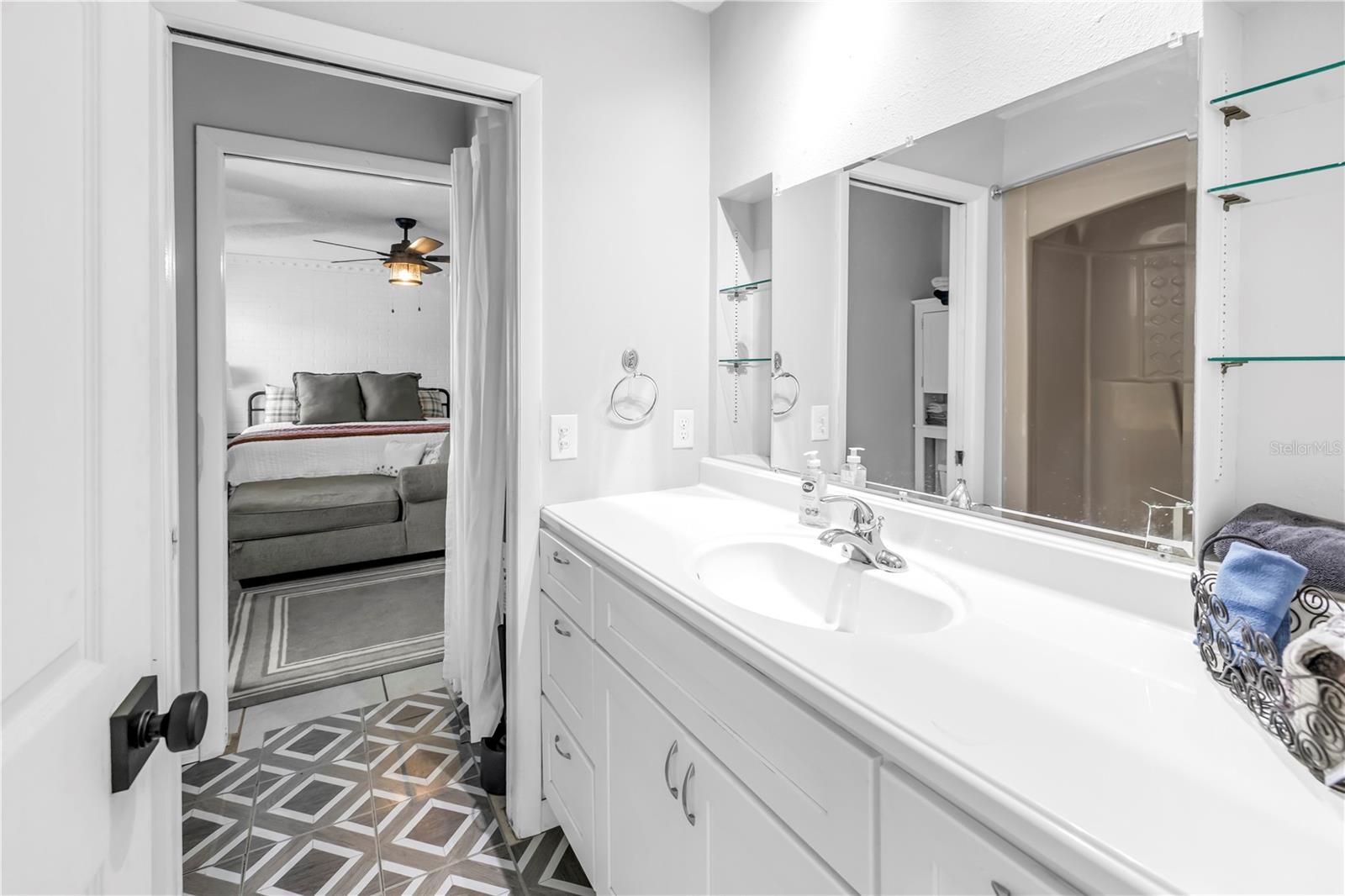 GROVE PARK - Residential