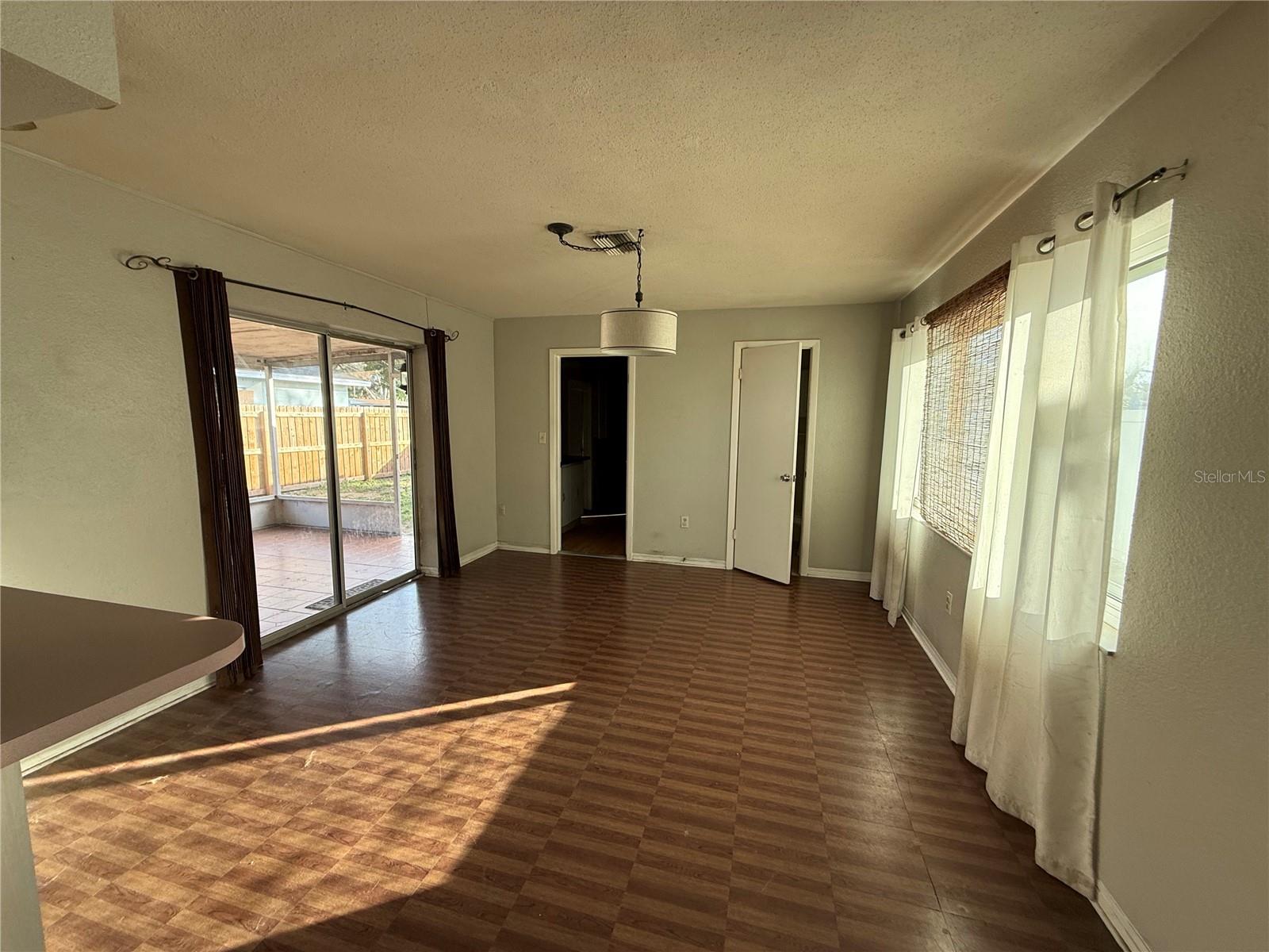 WOODBINE - Residential