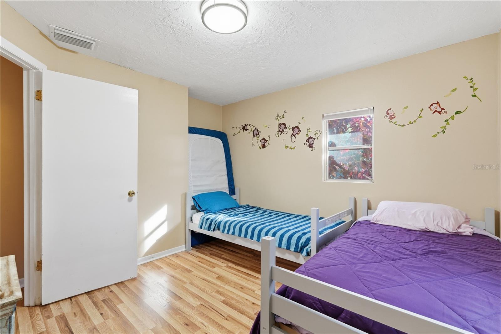 HILLCREST ESTATES - Residential