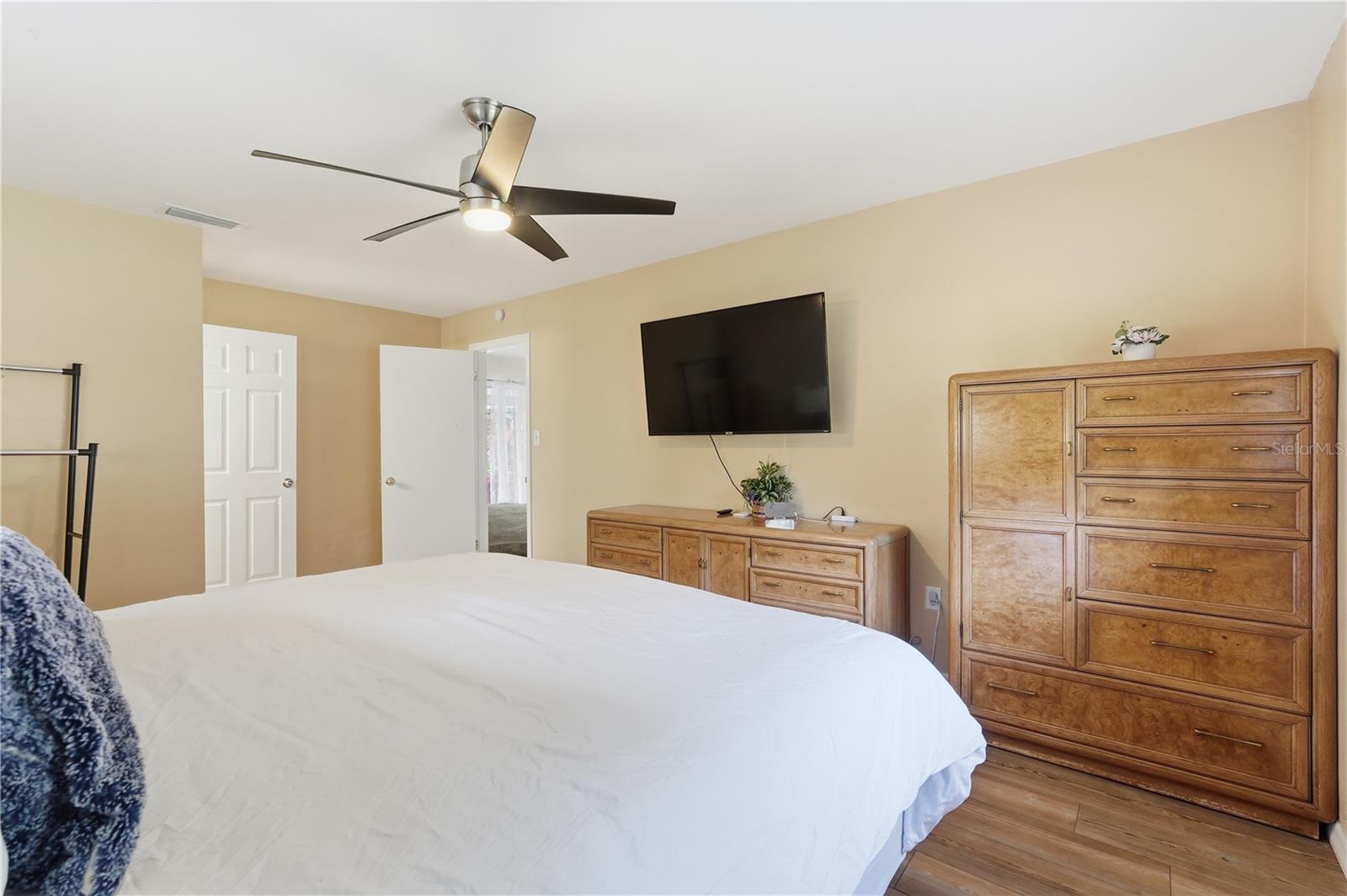 HILLCREST ESTATES - Residential