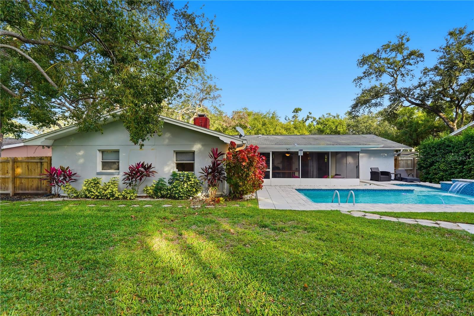 HILLCREST ESTATES - Residential