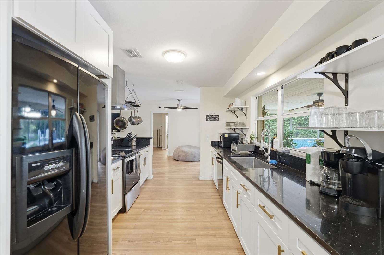 HILLCREST ESTATES - Residential