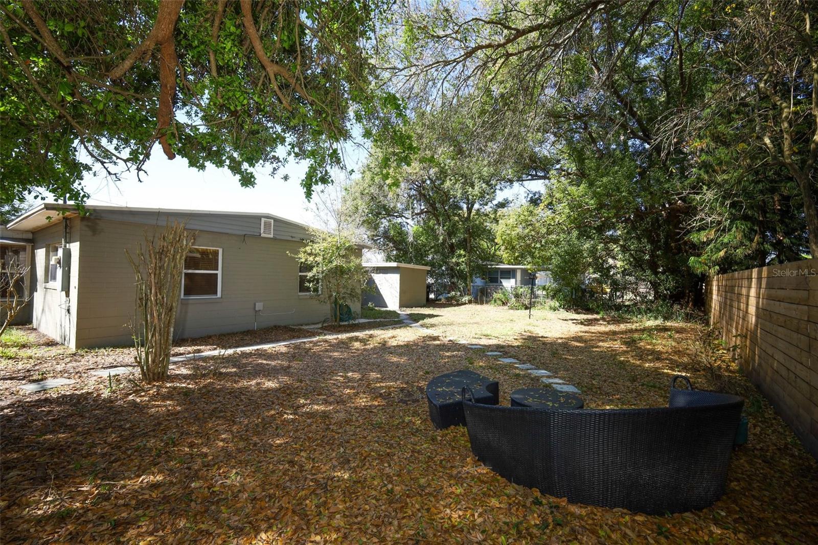 COLONIAL ACRES - Residential