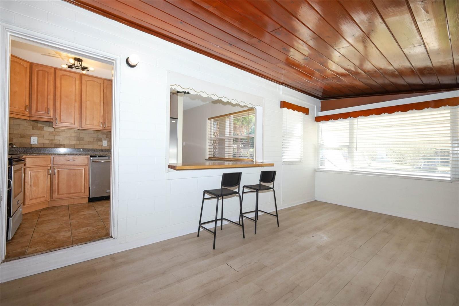 COLONIAL ACRES - Residential